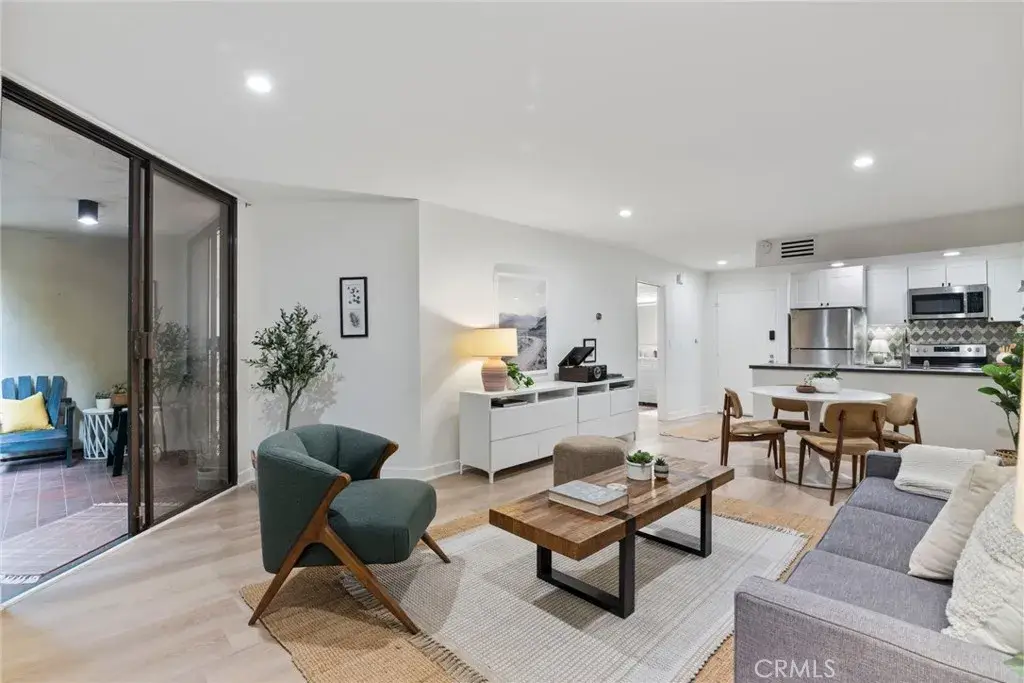 750 N Kings Road #111, West Hollywood, CA 90069 - #1
