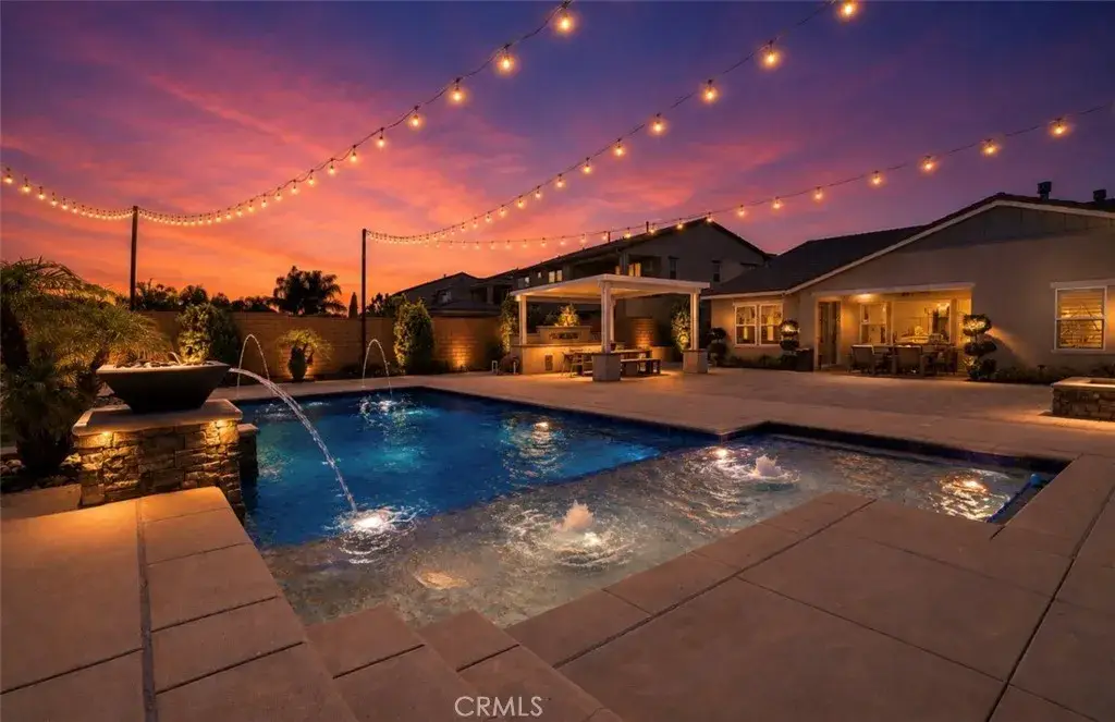 2627 Chad Zeller, Corona, CA 92882 - #1