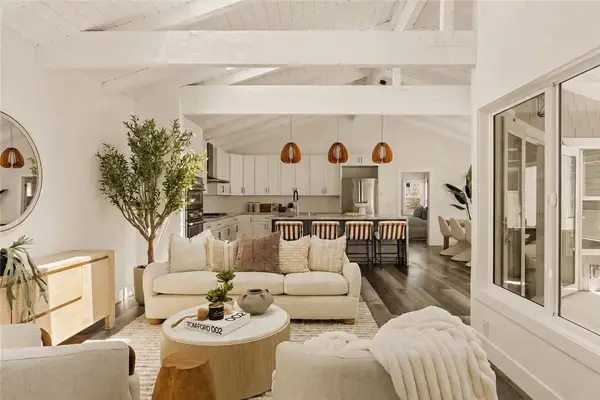 702 Acacia Avenue, Newport Beach, CA 92625