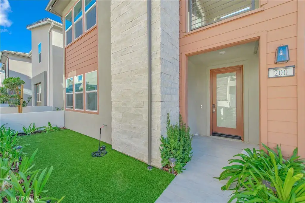 200 Zawn, Irvine, CA 92618 - #1