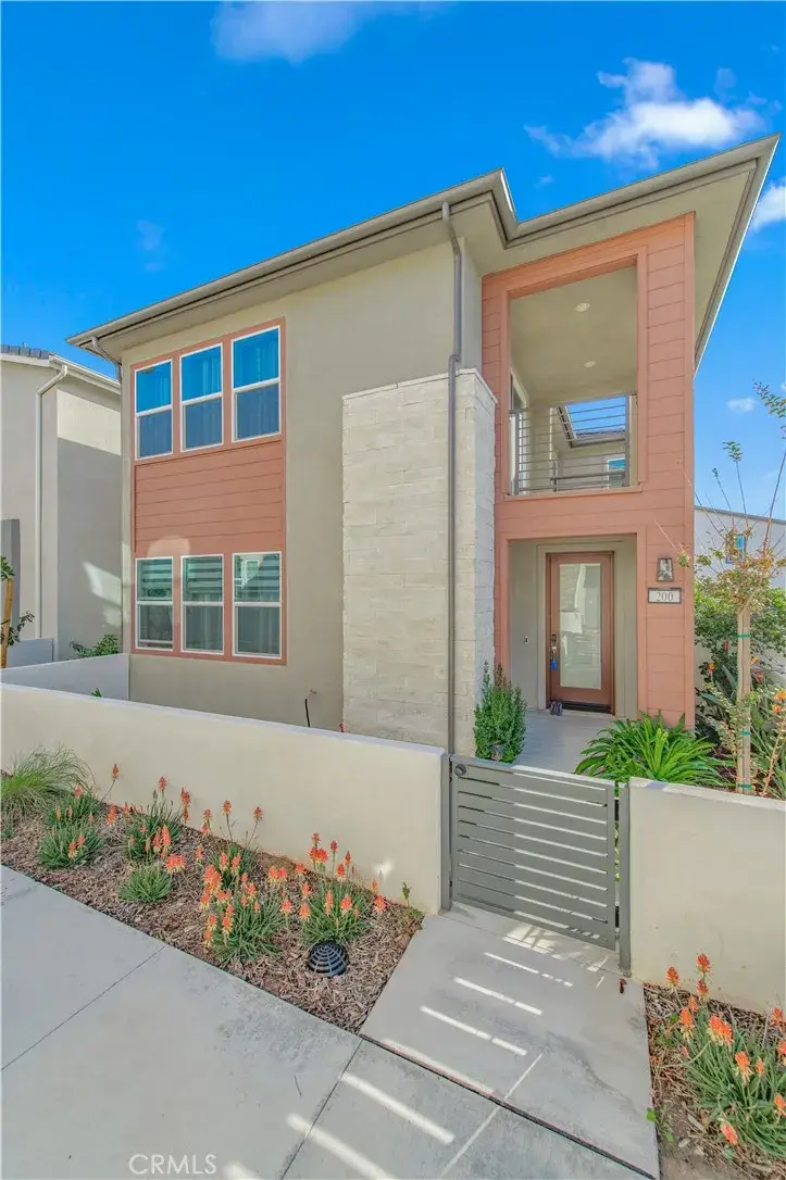 200 Zawn, Irvine, CA 92618 - #3