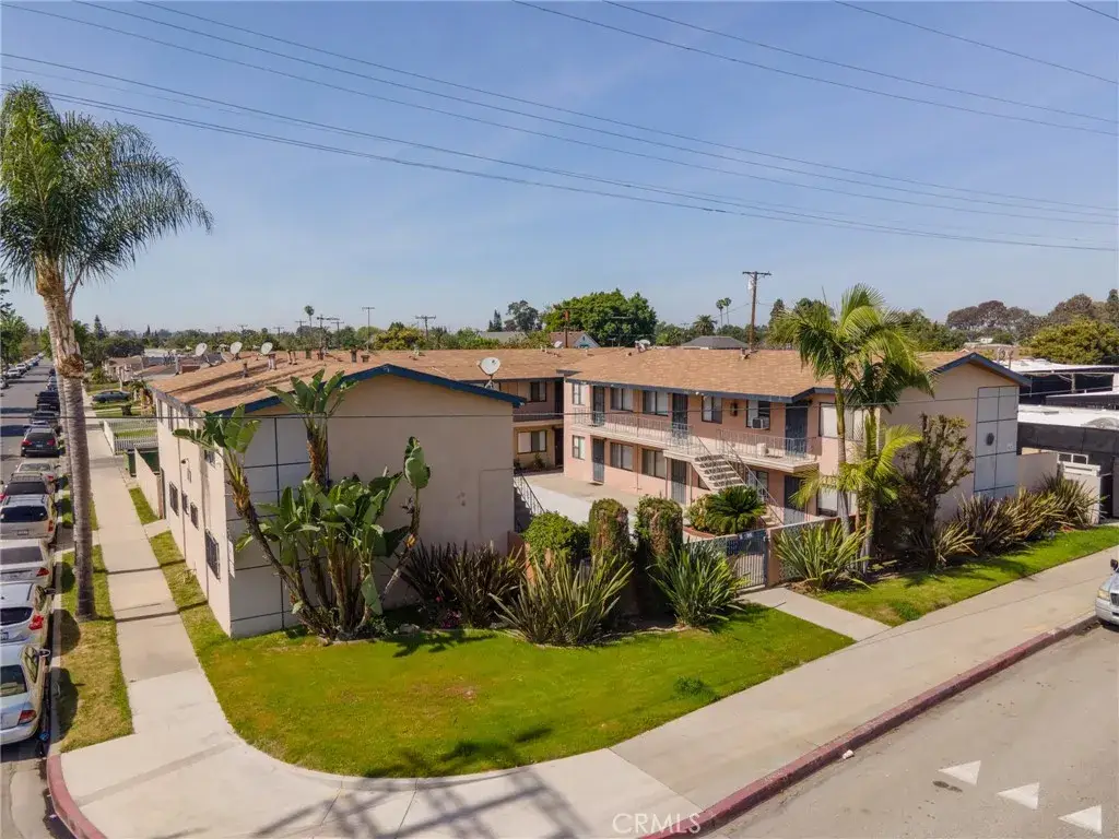 5503-5511 Cherry Avenue, Long Beach, CA 90805 - #1