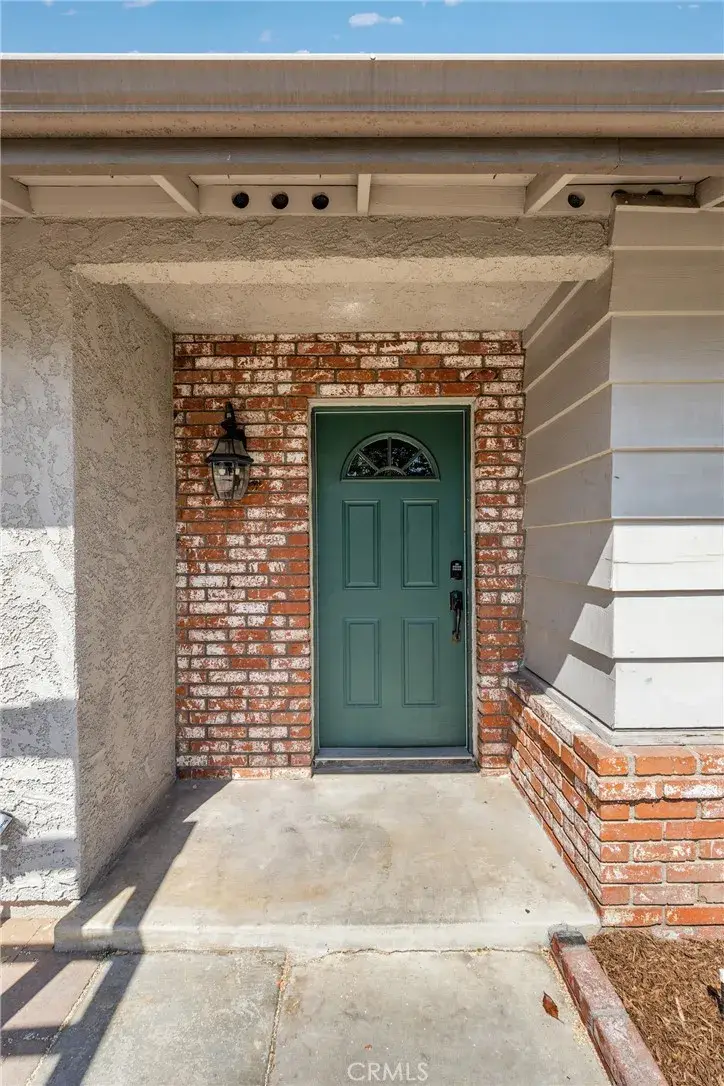 2158 Holly Ave, Ontario, CA 91762 - #3