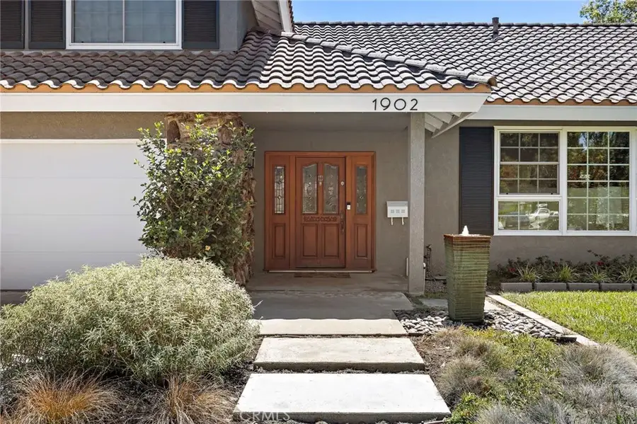 1902 E Avalon, Santa Ana, CA 92705 - #2