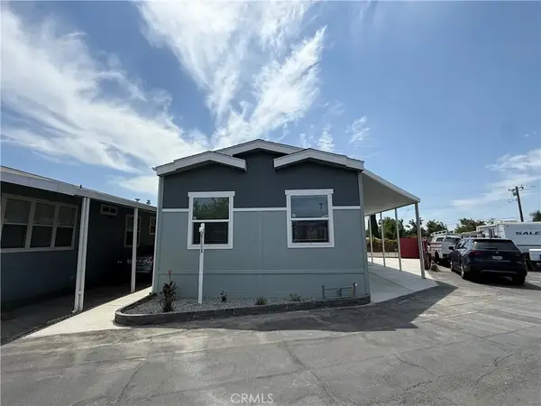 600 W Gladstone #22, Azusa, CA 91702