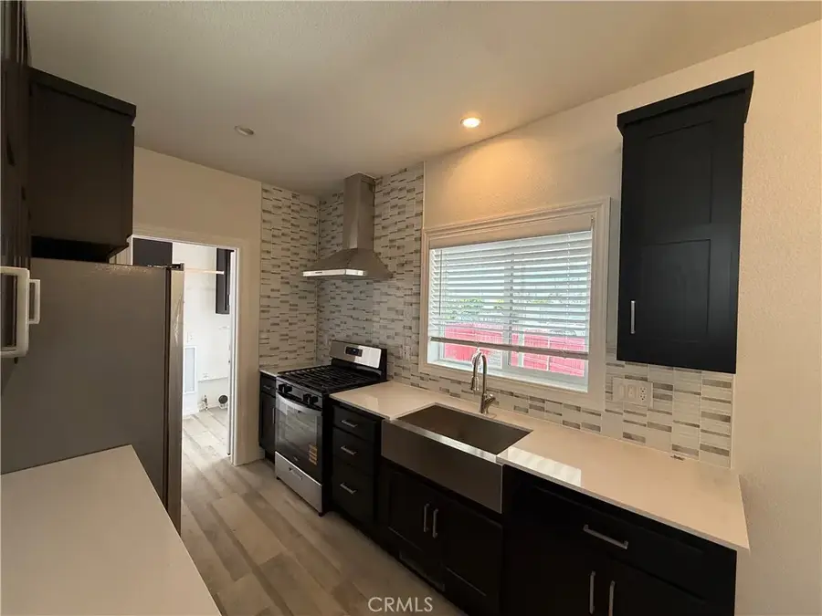600 W Gladstone #22, Azusa, CA 91702 - #3