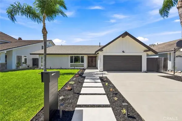 17951 Whitford Lane, Huntington Beach, CA 92649
