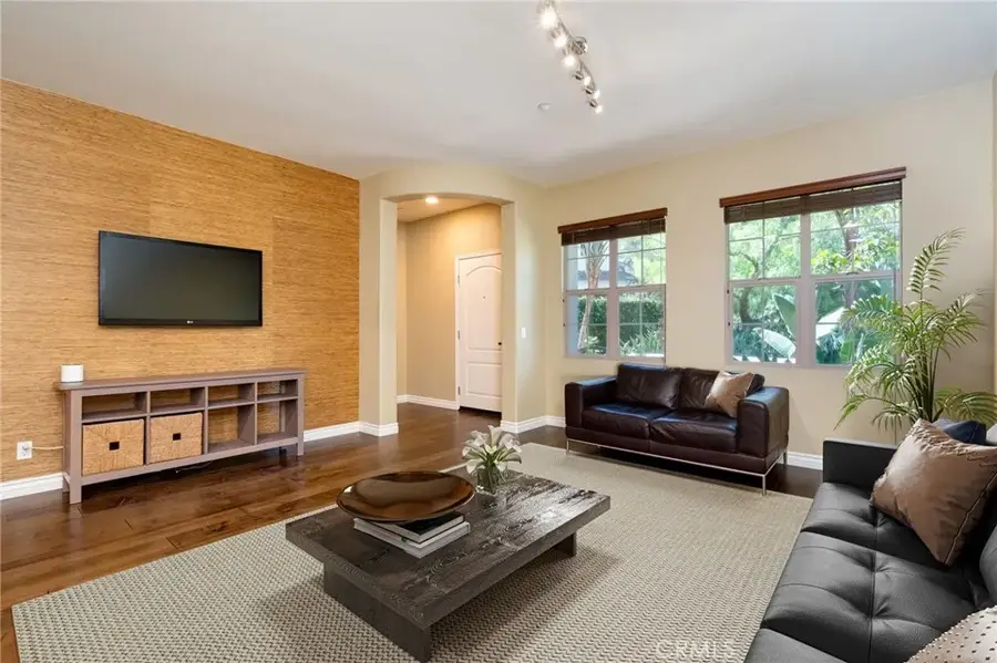 45 Iceberg Rose, Irvine, CA 92620 - #3