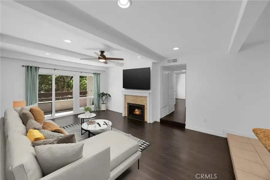 21372 Brookhurst, Huntington Beach, CA 92646 - #3
