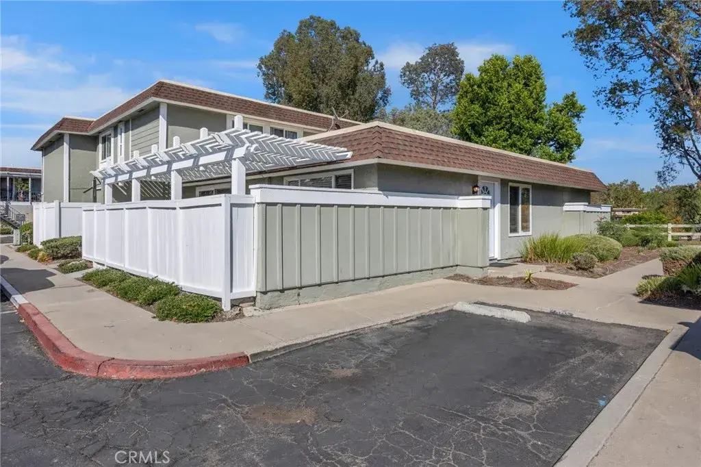 22932 Via Pimiento, Mission Viejo, CA 92691 - #1