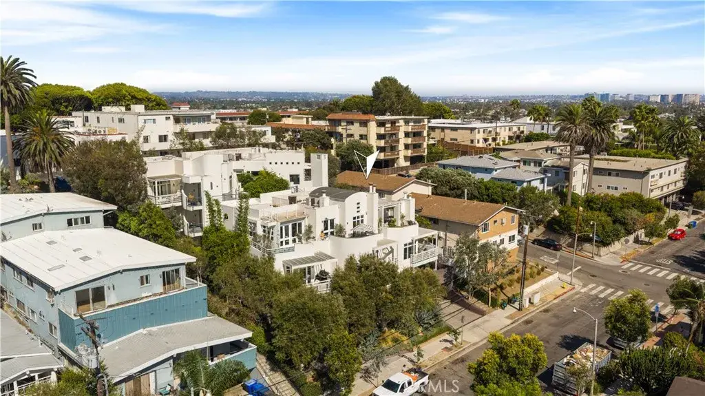 3019 3rd Street #202, Santa Monica, CA 90405 - #1