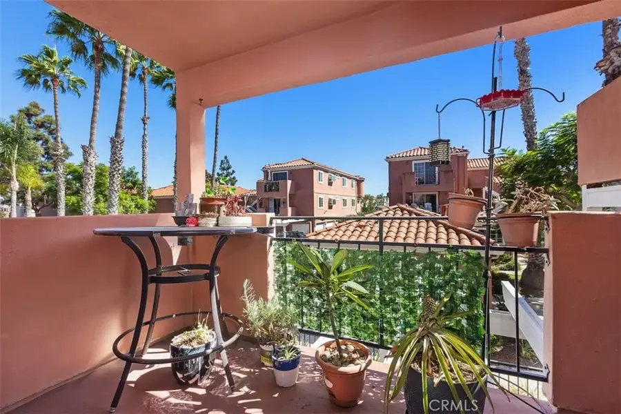 409 Utica #D43, Huntington Beach, CA 92648 - #2