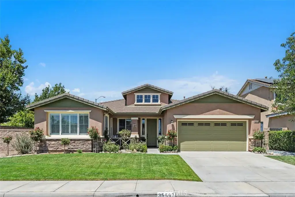 35597 Hawkeye, Murrieta, CA 92563 - #1