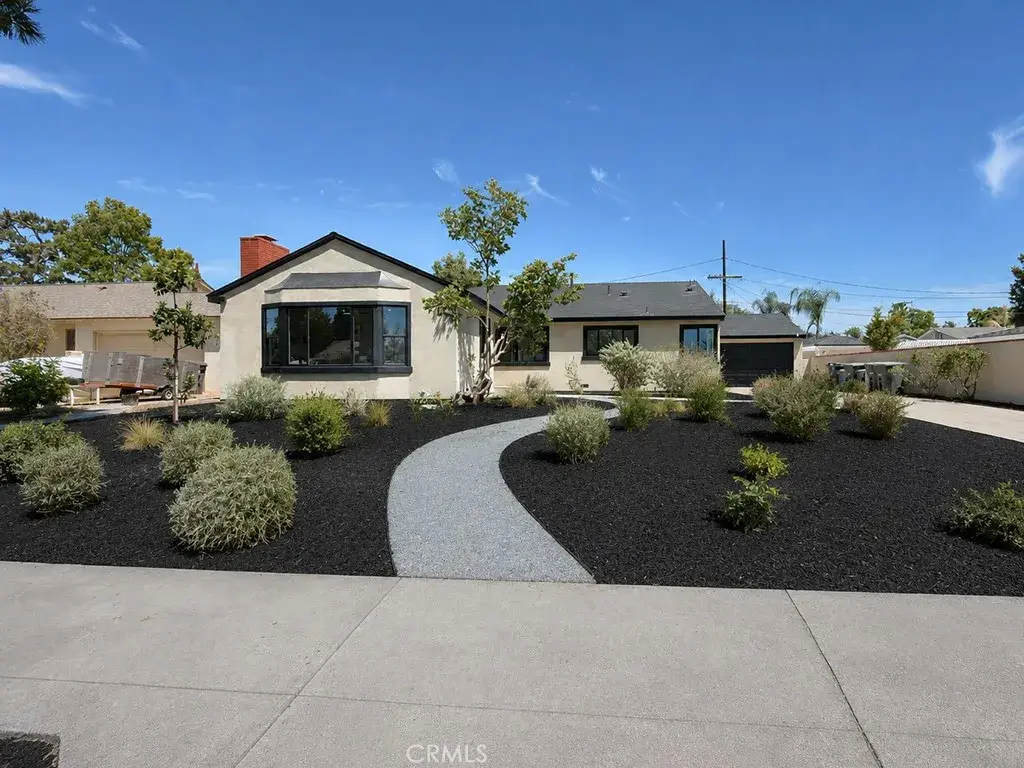 527 N Park, Orange, CA 92867 - #1
