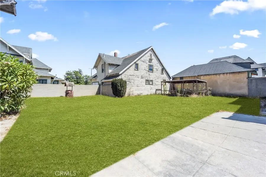 2320 W 25th, Los Angeles, CA 90018 - #3