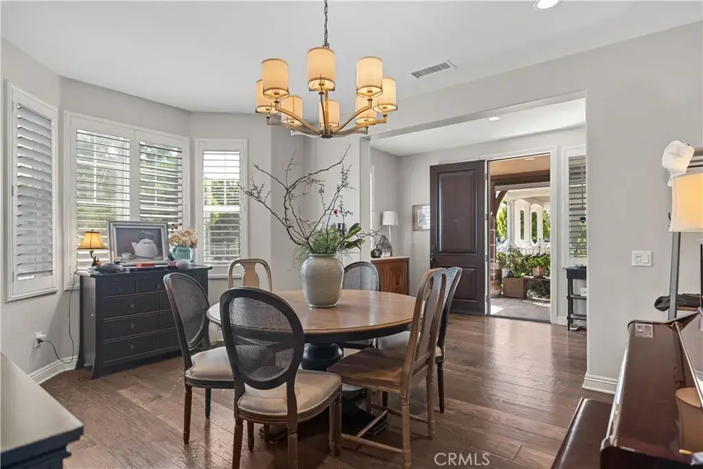 220 Barnes, Tustin, CA 92782 - #1
