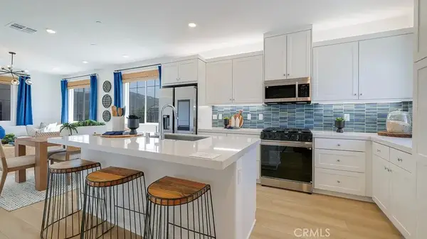 2169 Aneto Way, Santa Paula, CA 93060