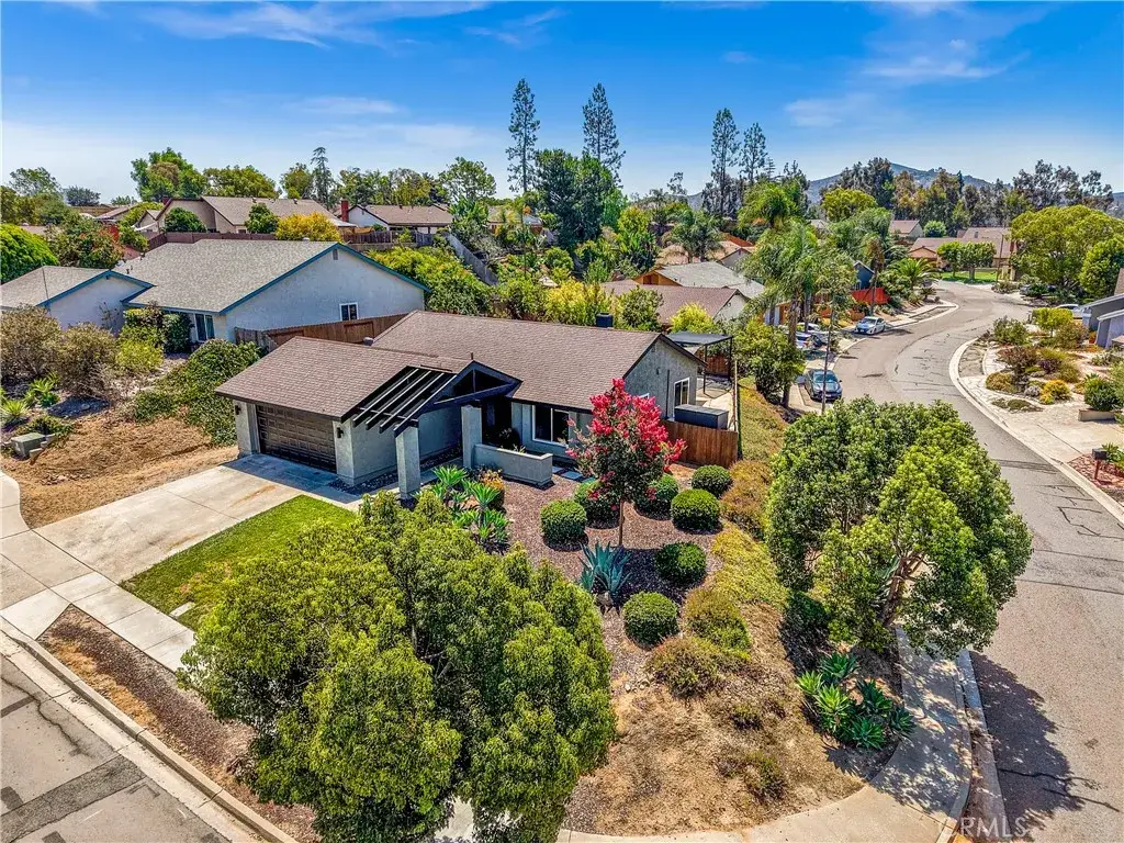 1195 Via Teresa, San Marcos, CA 92069 - #1
