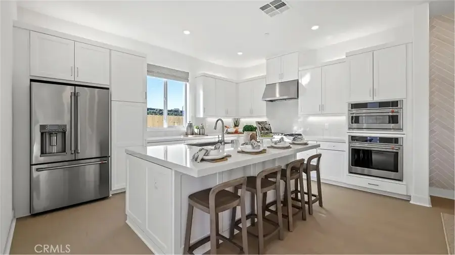 26671 Eclipse Way, Valencia, CA 91381 - #2