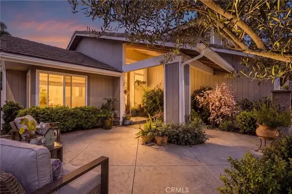 5771 Grimsby Drive, Huntington Beach, CA 92649