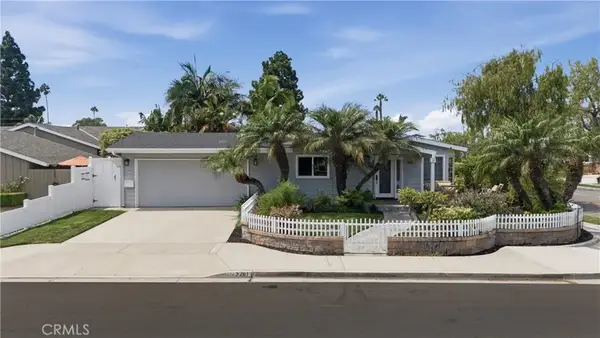 3281 Michigan Avenue, Costa Mesa, CA 92626