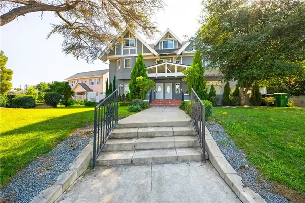 4440 Victoria Park, Los Angeles, CA 90019