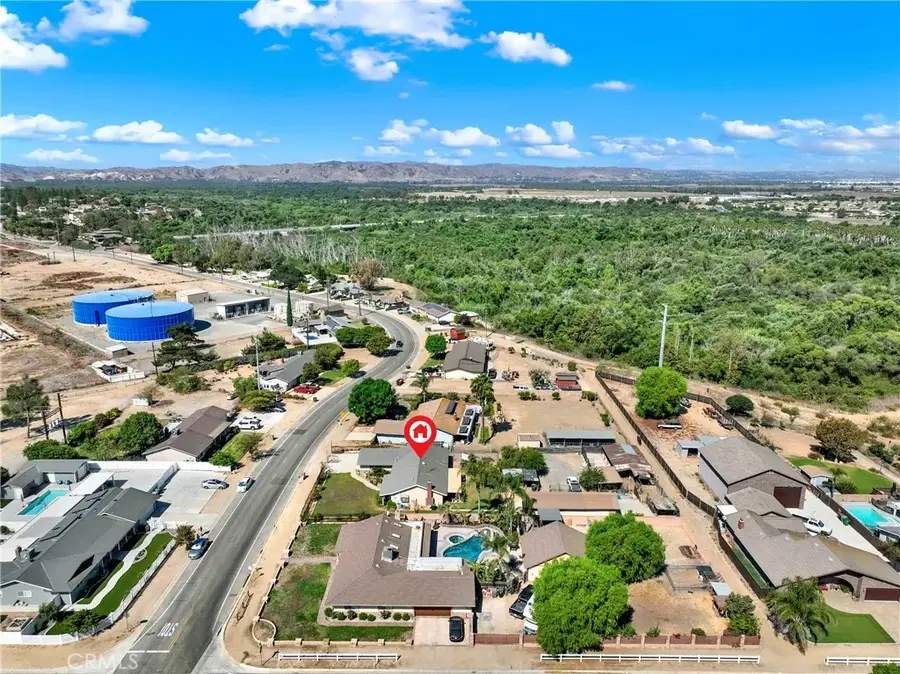 3949 Bluff, Norco, CA 92860 - #3