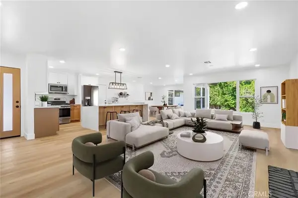 10007 Debra Ave, Granada Hills, CA 91343