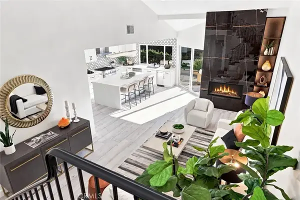 991 S Park Rim Circle, Anaheim, CA 92807