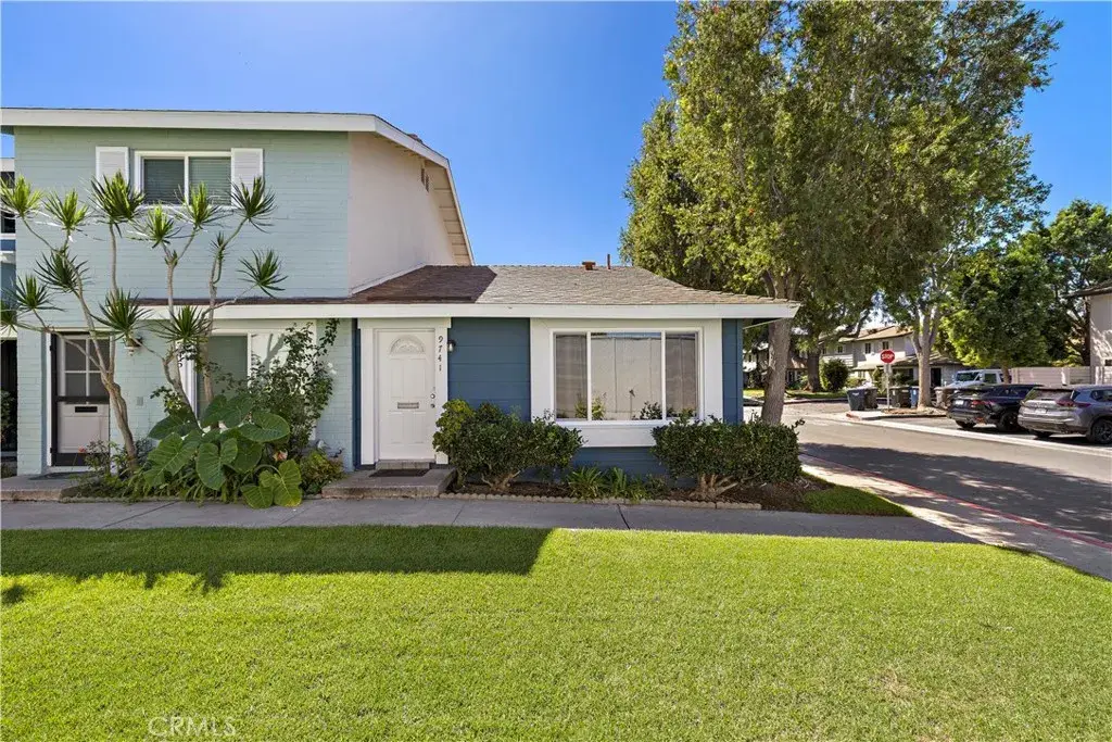 9741 Cornwall Drive, Huntington Beach, CA 92646 - #1