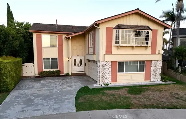 16452 Whittier Lane, Huntington Beach, CA 92647