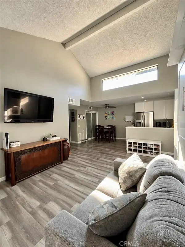 18804 Mandan St #814, Canyon Country, CA 91351