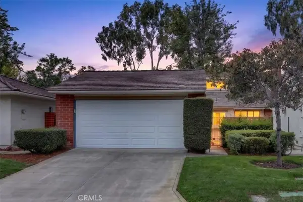 27 Dogwood South, Irvine, CA 92612