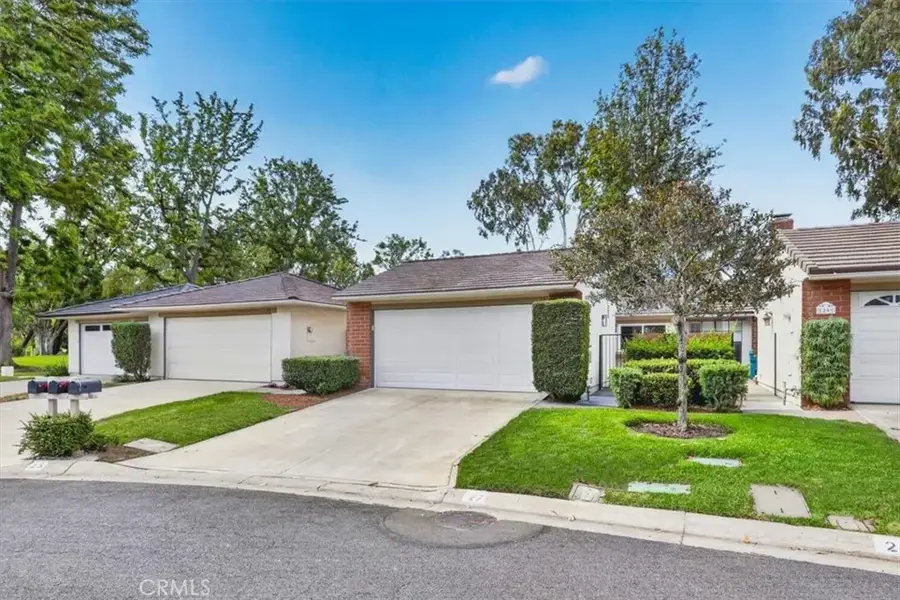 27 Dogwood South, Irvine, CA 92612 - #3