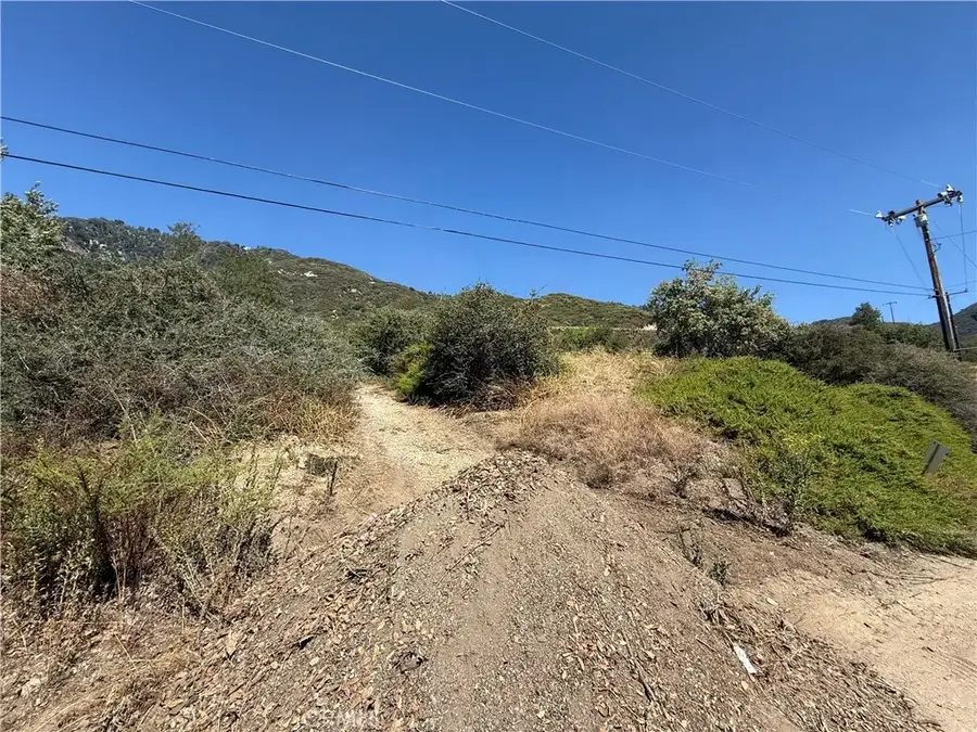23680 Hillview, San Bernardino, CA 92404 - #2