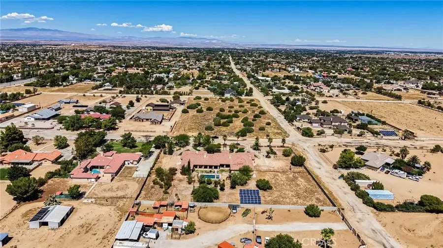 2701 W O-8, Palmdale, CA 93551 - #3