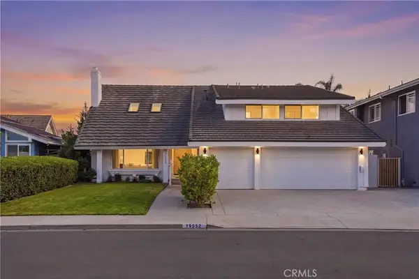19552 Helena Circle, Huntington Beach, CA 92646
