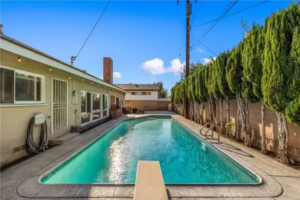 2211 E Romneya Drive, Anaheim, CA 92806
