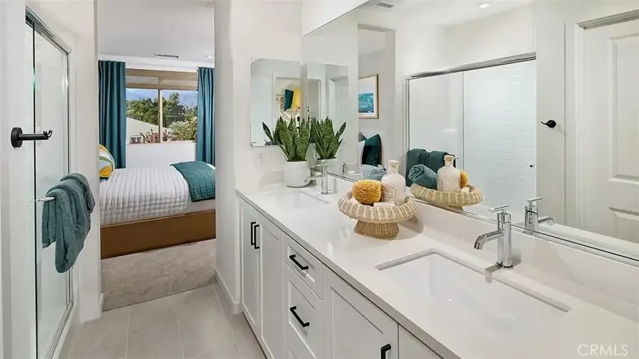 1310 W Oakcrest Paseo, Ontario, CA 91762 - #2