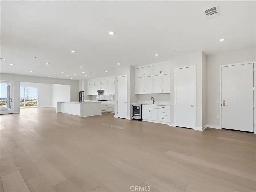 738 Snowberry Place #524, Montebello, CA 90640 - #2