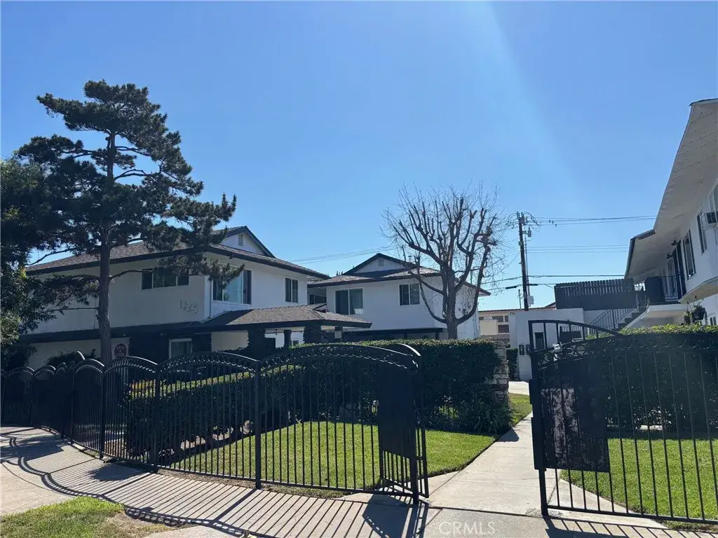 1125 N Onondaga, Anaheim, CA 92801 - #1