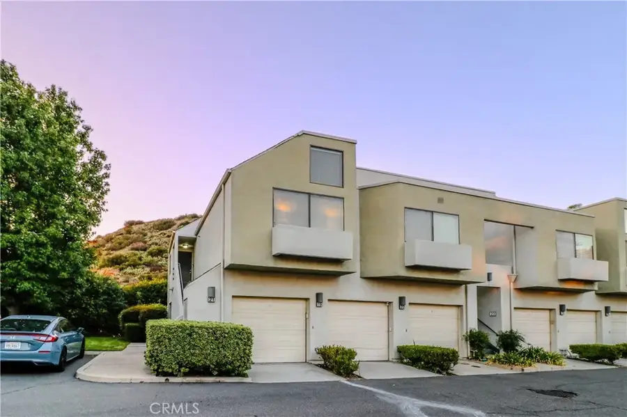 5744 E Creekside #21, Orange, CA 92869 - #3