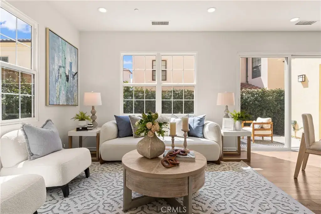 60 Strawberry Grove, Irvine, CA 92620 - #1