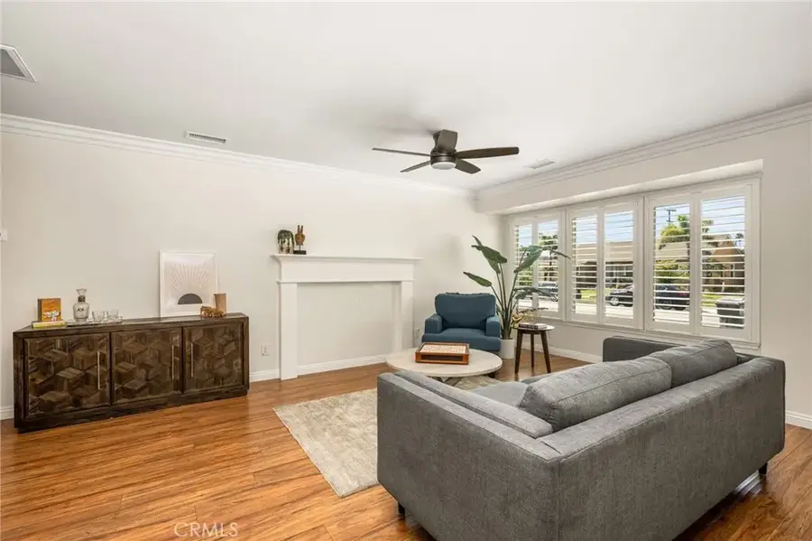 2152 N Greenbrier Road, Long Beach, CA 90815 - #3