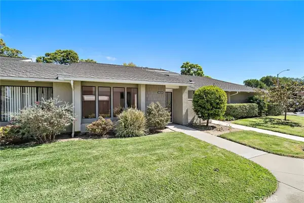 8932 Biscayne Court #1320E, Huntington Beach, CA 92646