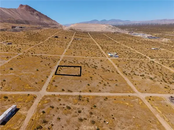 3 Comstock, Mojave, CA 93501