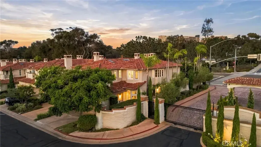 9703 Keeneland, La Jolla, CA 92037 - #1