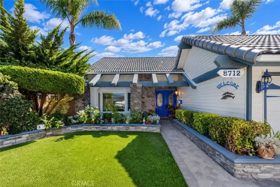 8712 Mossford Dr., Huntington Beach, CA 92646 - #2