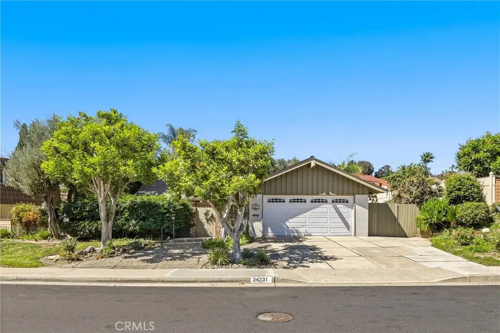 24231 La Hermosa Avenue, Laguna Niguel, CA 92677 - #1