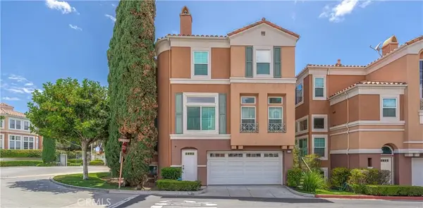 7 Medici Ais, Irvine, CA 92606